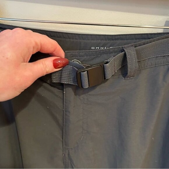 Columbia Omni-Shade Sun Protection Cargo Hiking Outdoor Pants Women’s Size 12 - Picture 4 of 7